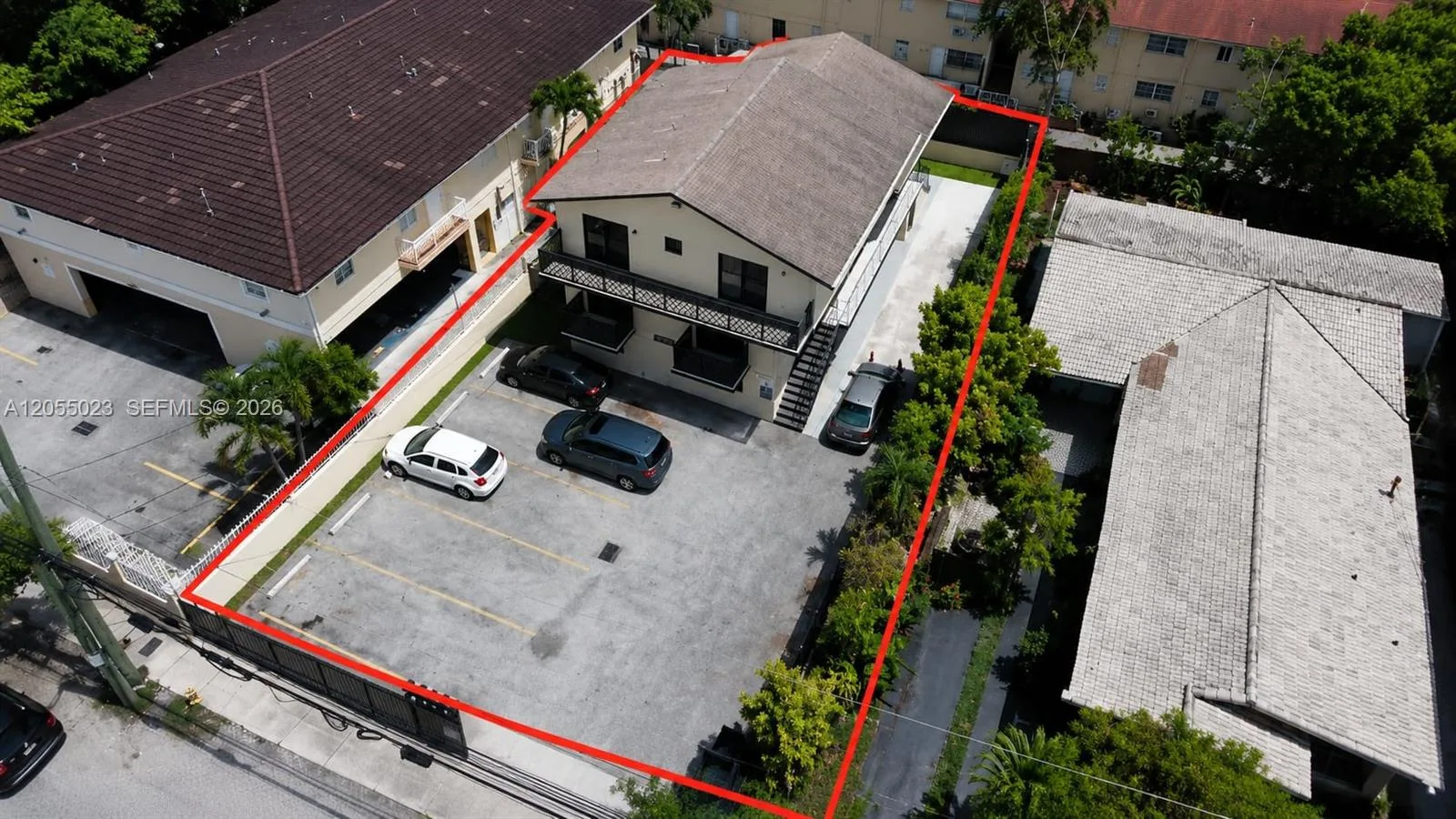 2504 NW 14th St, Miami, FL 33125 photo 2
