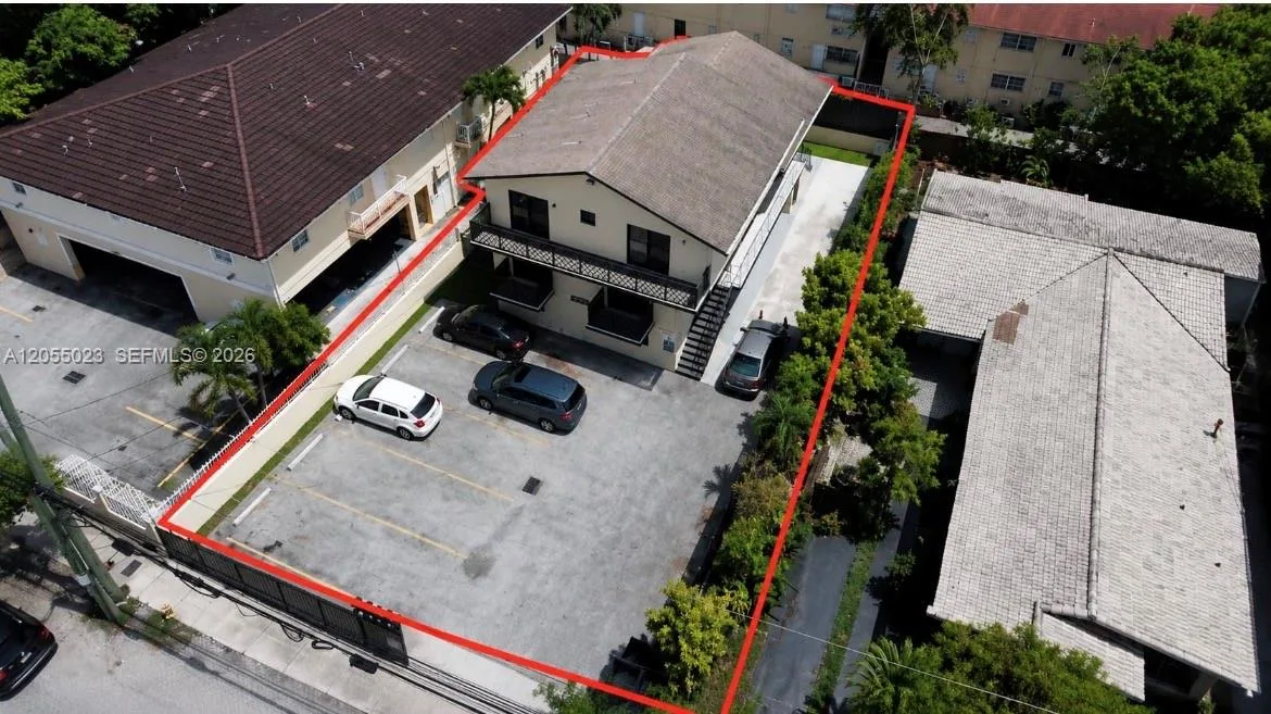 2504 NW 14th St, Miami, FL 33125 photo 6