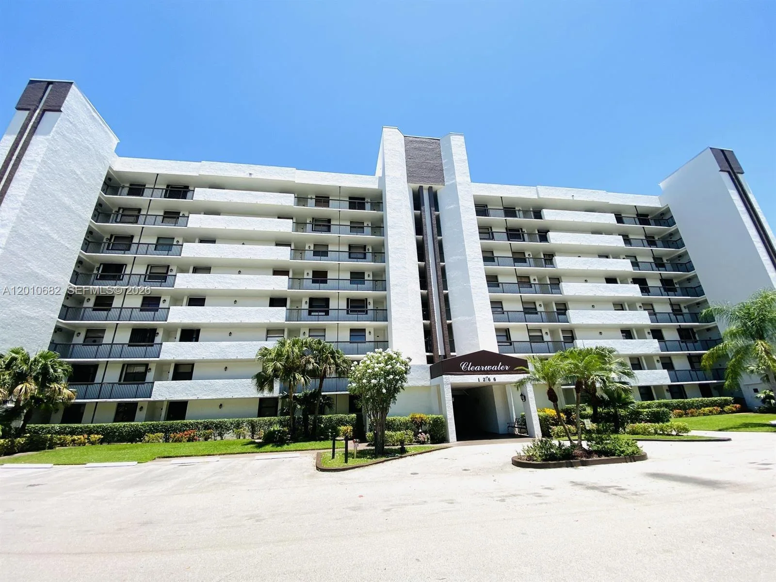 1266 S Military Trl # 514, Deerfield Beach, FL 33442 photo 2