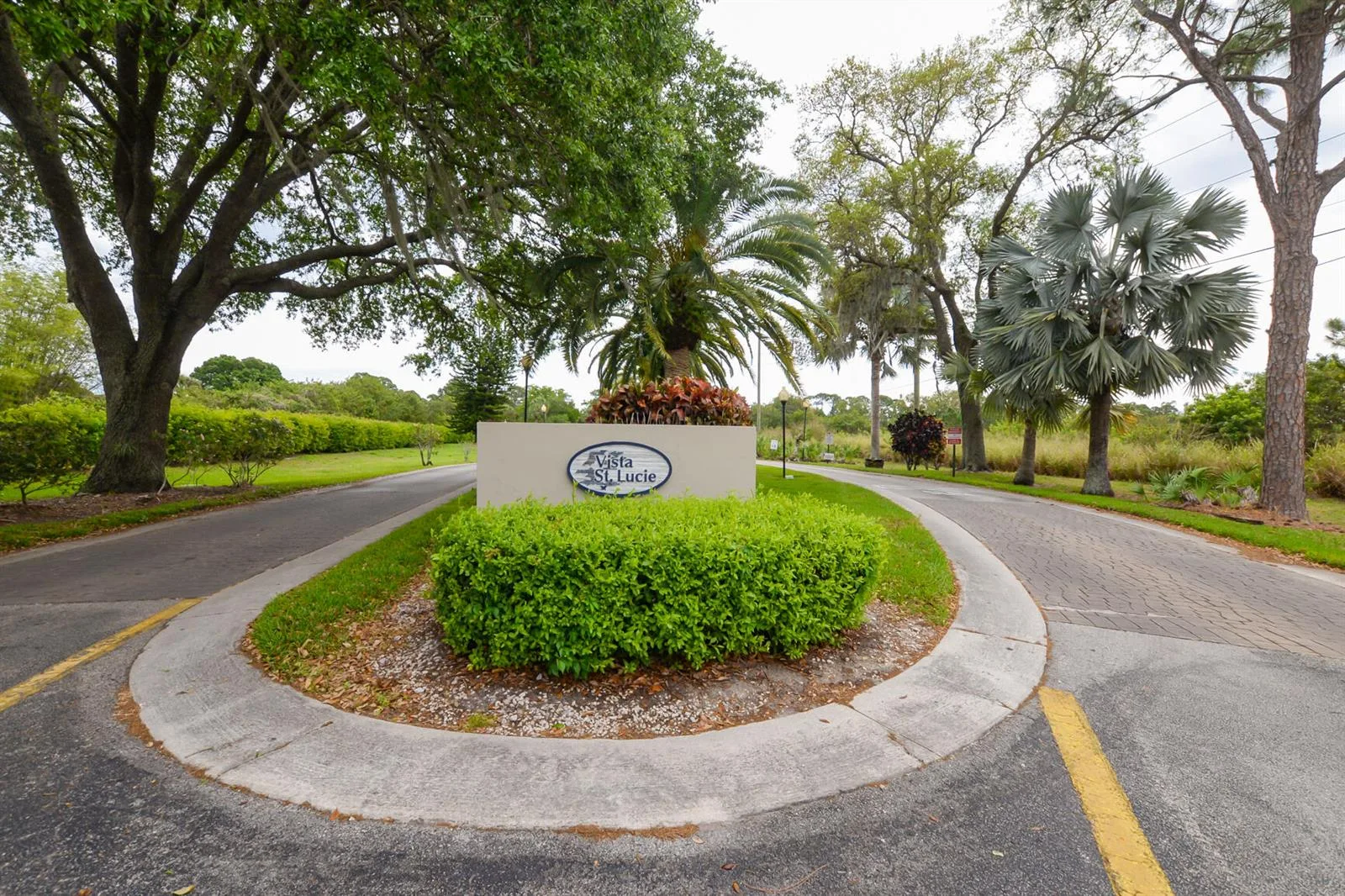 8 Lake Vista Trail # 205, Port St. Lucie, FL 34952 photo 2