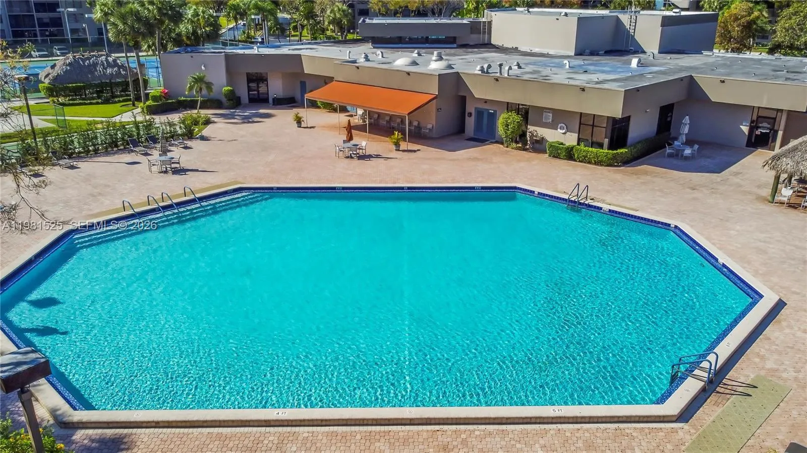 1100 Colony Point Cir # 201, Pembroke Pines, FL 33026 photo 6