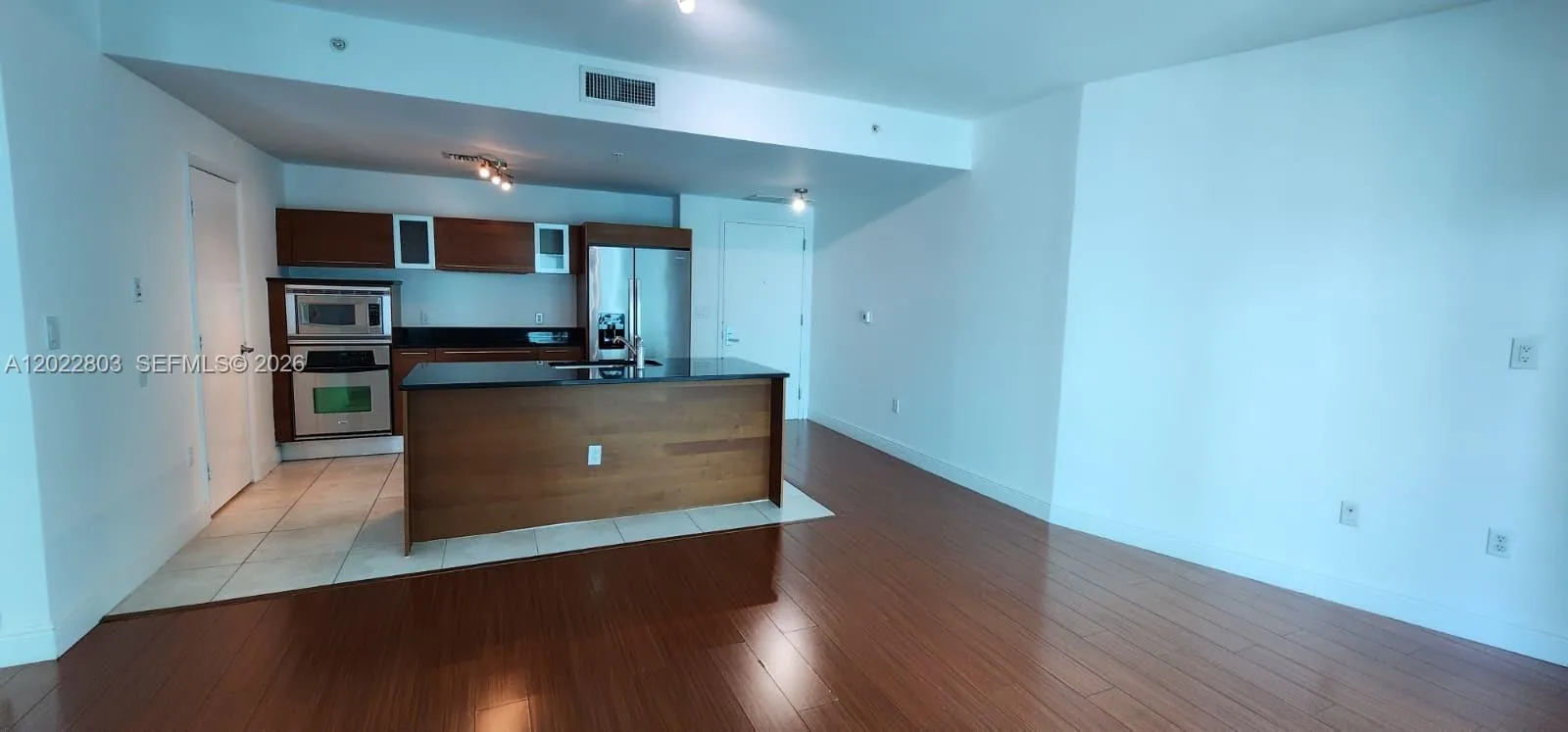 1900 N Bayshore Dr # 3717, Miami, FL 33132 photo 2