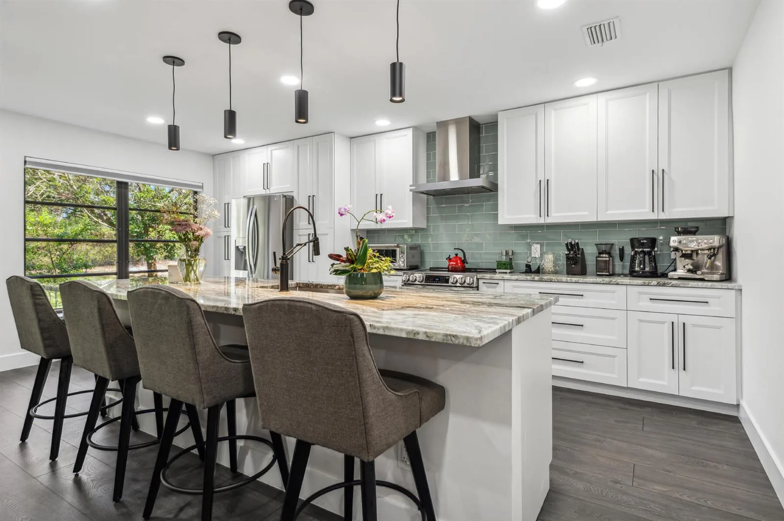 10908 SE Hobart Street, Jupiter, FL 33469