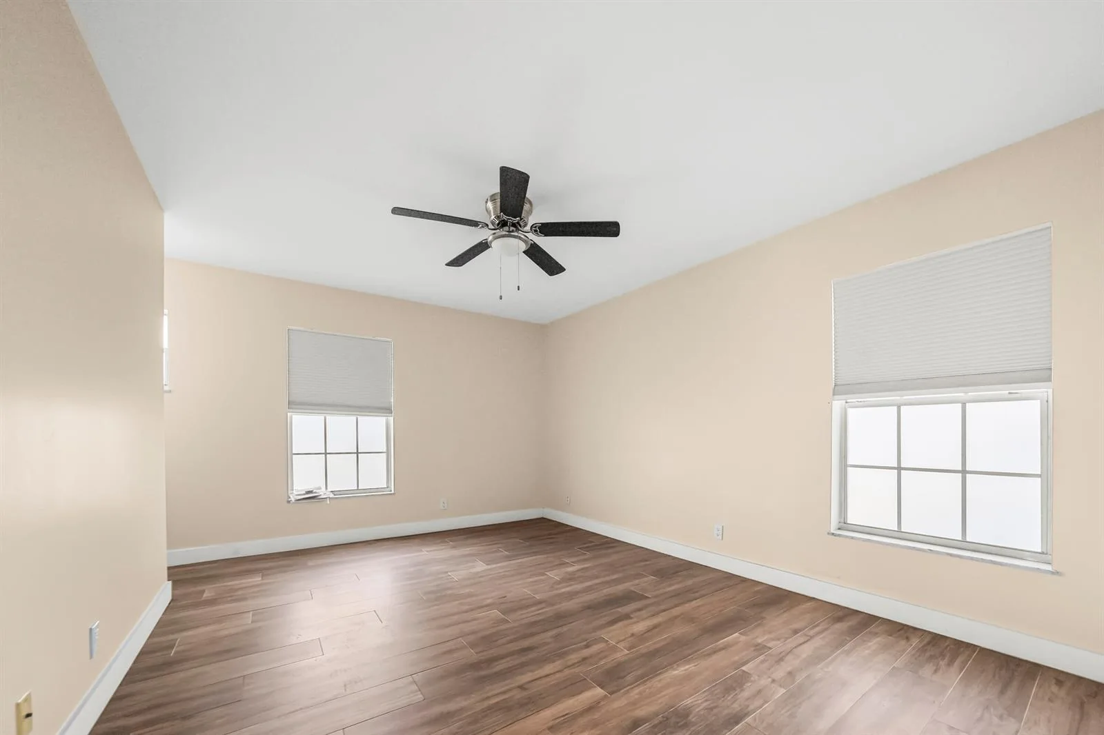 270 CAPE COD Circle # B, Lake Worth, FL 33467 photo 12