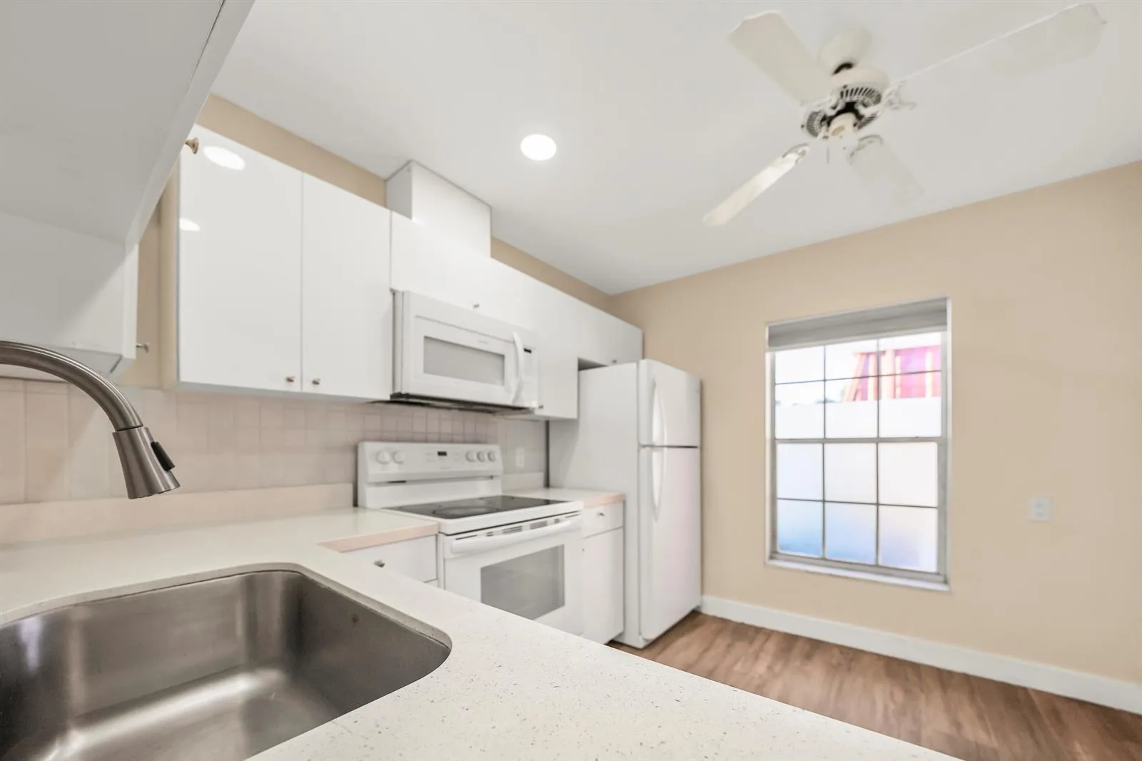 270 CAPE COD Circle # B, Lake Worth, FL 33467 photo 7