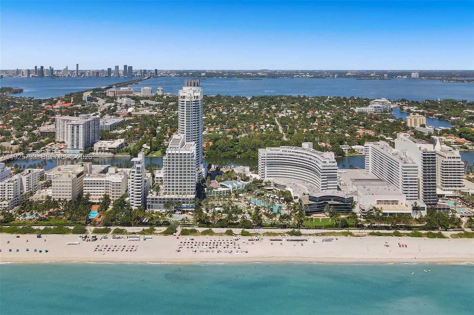 4391 Collins Ave # 1814, Miami Beach, FL 33140