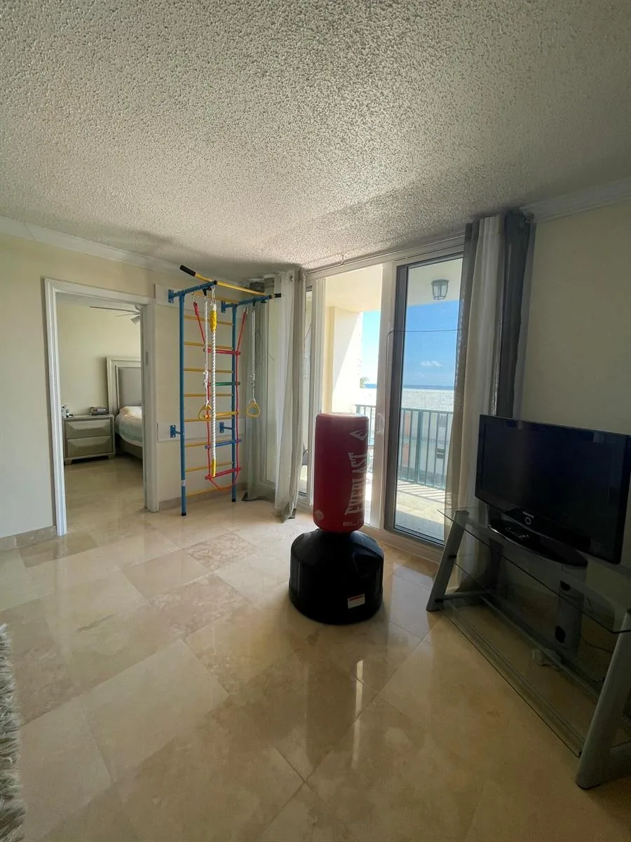 1237 Hillsboro Mile # 302, Hillsboro Beach, FL 33062 photo 6