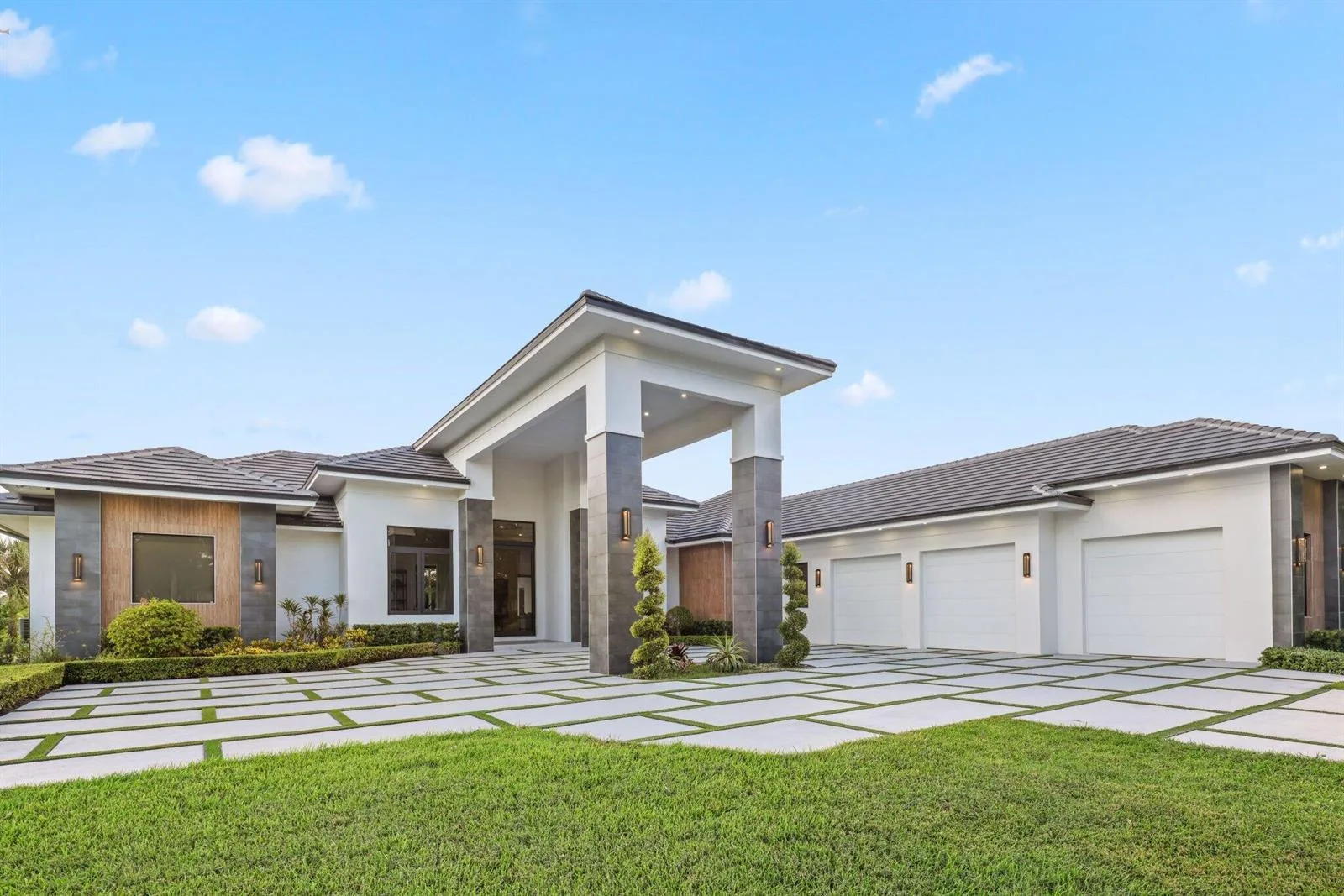 13600 PINE MEADOW Court, Davie, FL 33325 photo 3