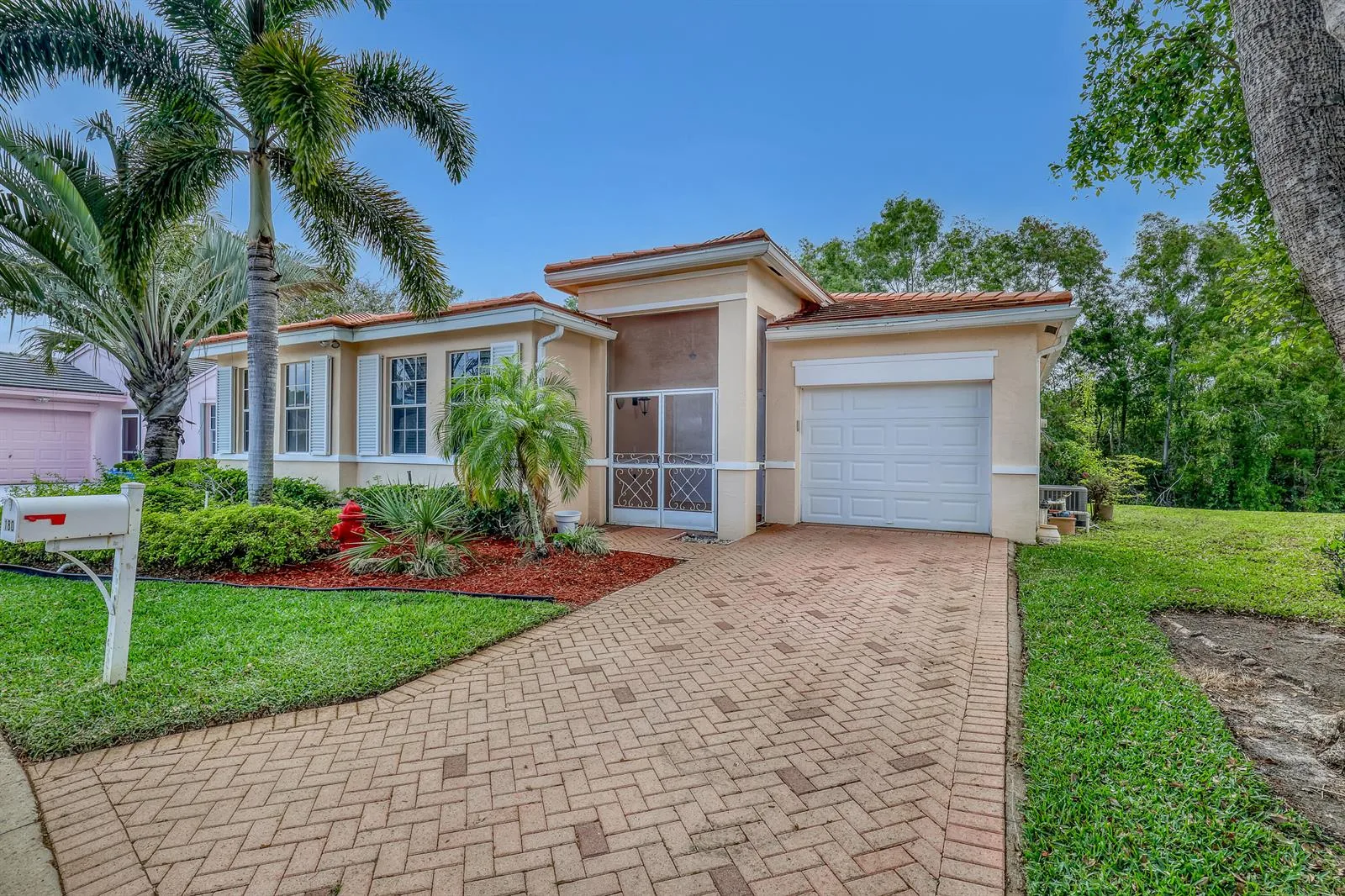180 Caribe Court, FL 33413