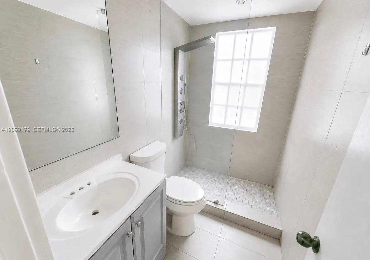 940 7th St # 940A, Miami Beach, FL 33139 photo 5