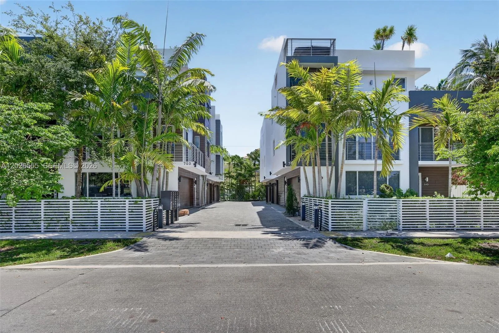700 NE 14th Ave # 311, Fort Lauderdale, FL 33304