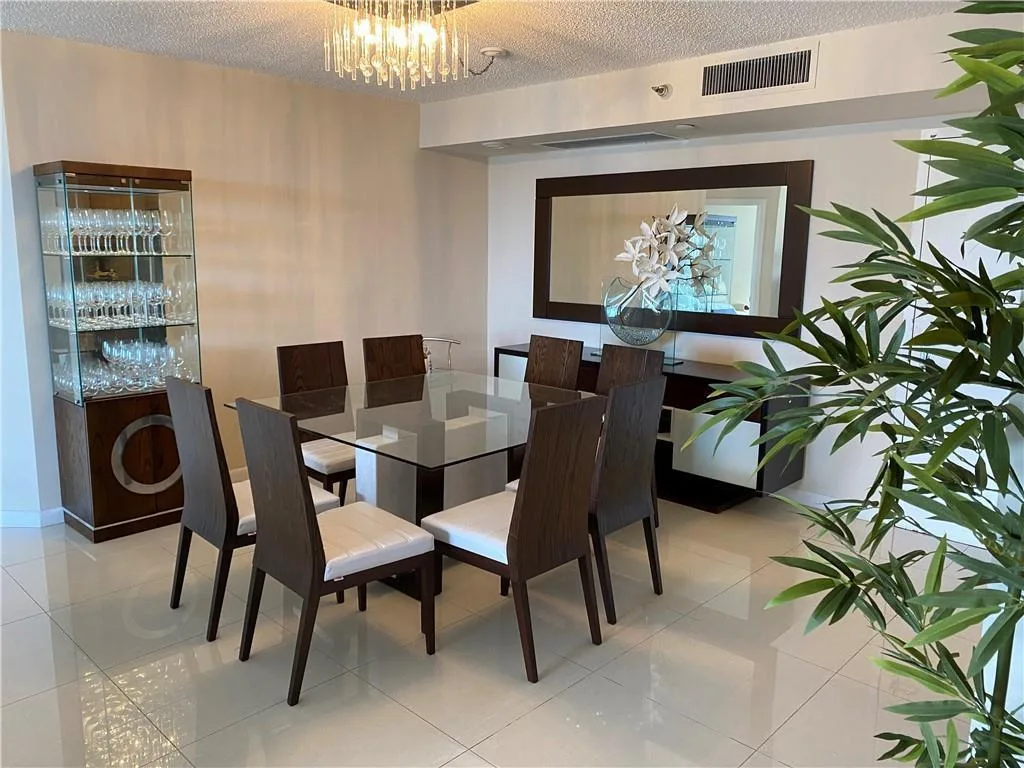 3500 Mystic Pointe Drive # 2607, Aventura, FL 33180