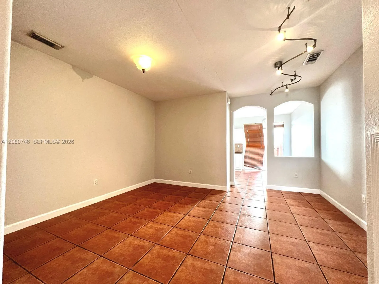 5400 NW 107th Ave # 410, Doral, FL 33178 photo 5