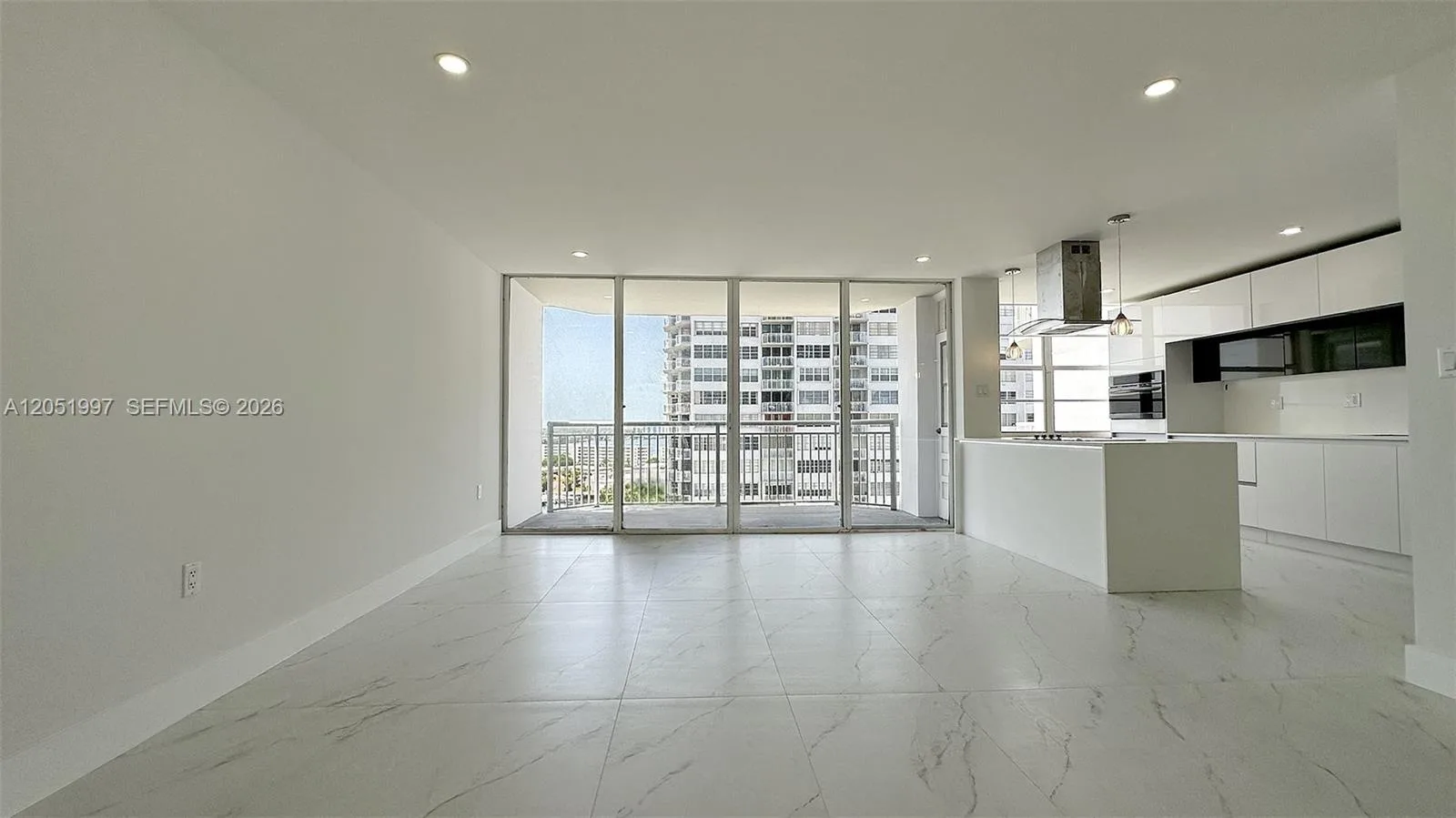 18061 Biscayne Blvd # 1204, Aventura, FL 33160 photo 6