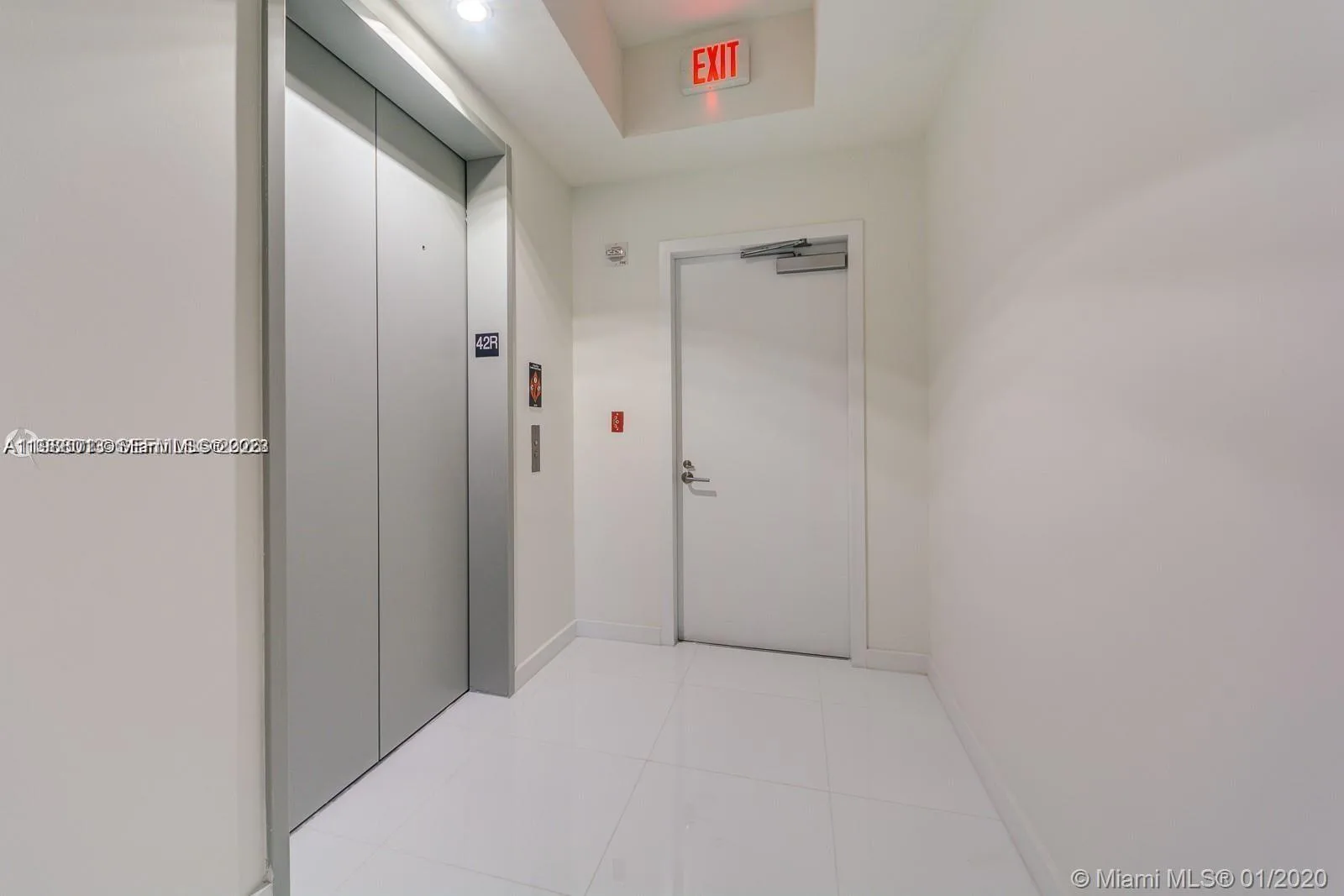 851 NE 1st Ave # 4007, Miami, FL 33132 photo 12