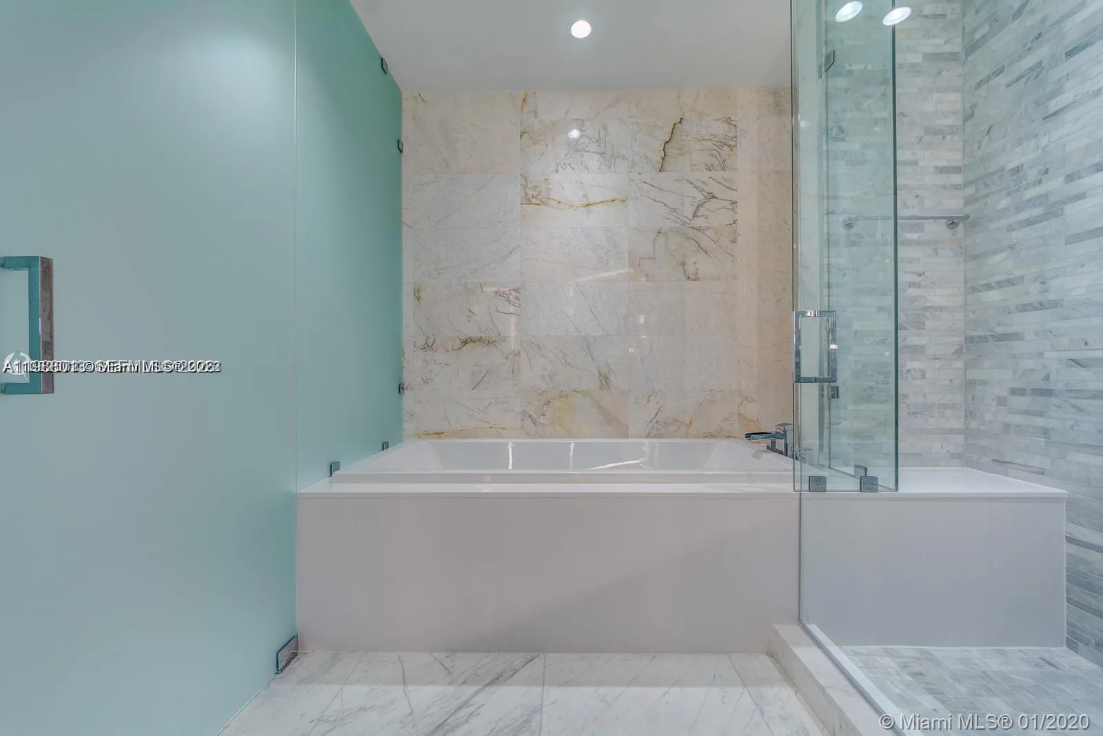 851 NE 1st Ave # 4007, Miami, FL 33132 photo 13