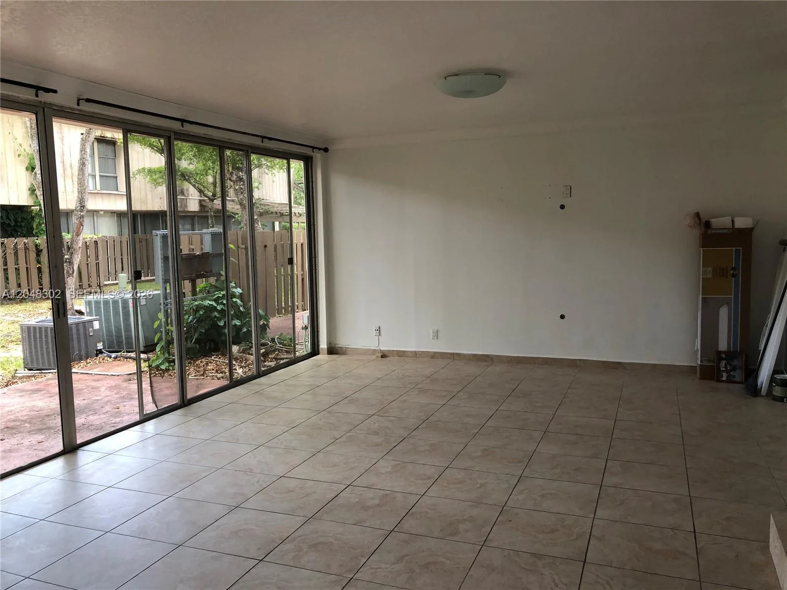 836 NW 82nd Ave # 3, Plantation, FL 33324 photo 2