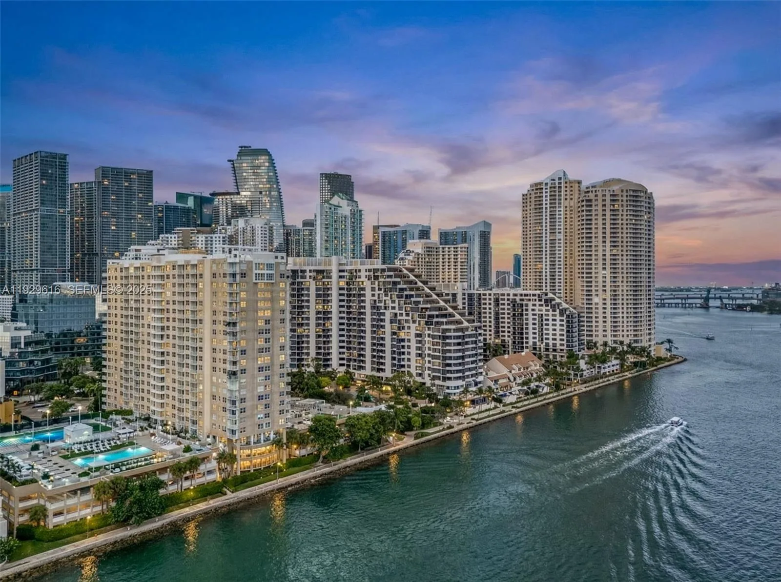 770 Claughton Island Dr # 1401, Miami, FL 33131
