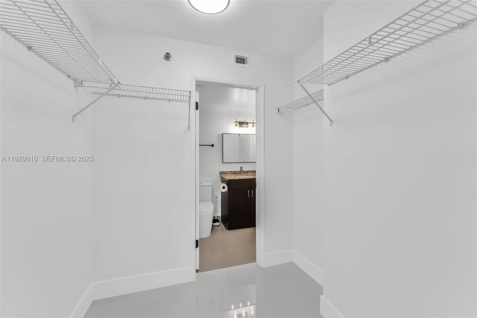 770 Claughton Island Dr # 1401, Miami, FL 33131 photo 11