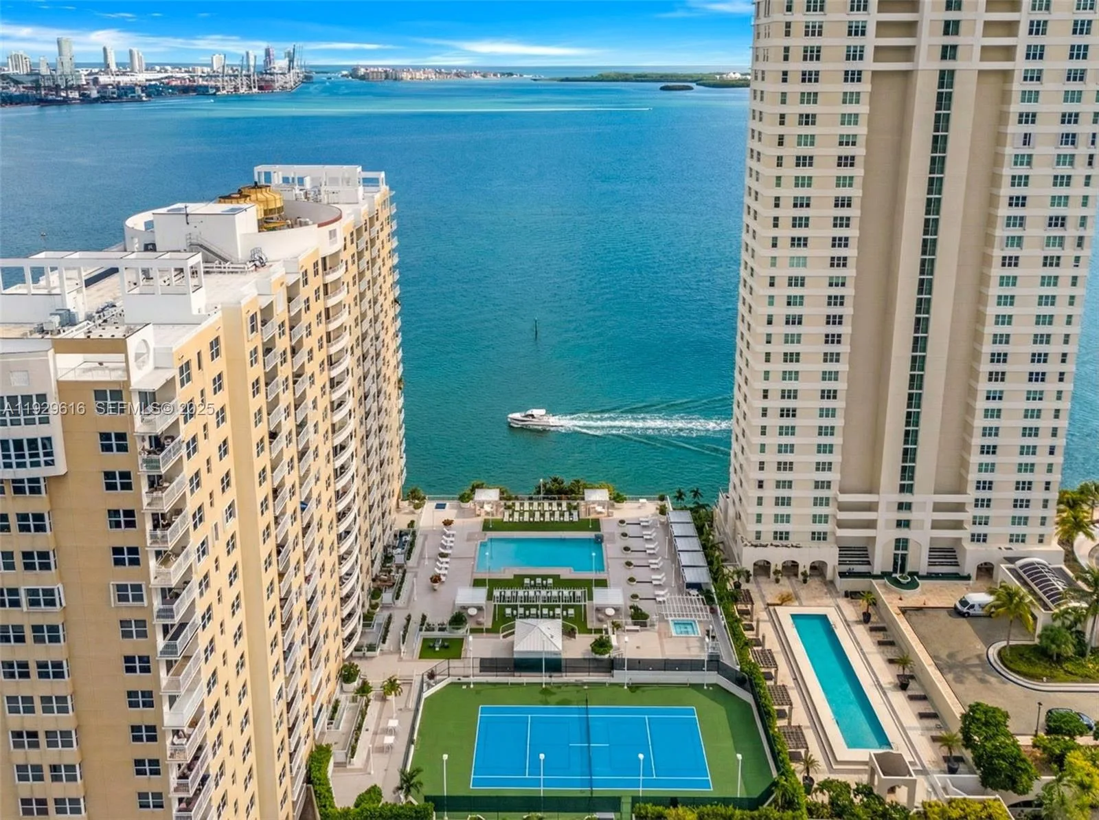 770 Claughton Island Dr # 1401, Miami, FL 33131 photo 5