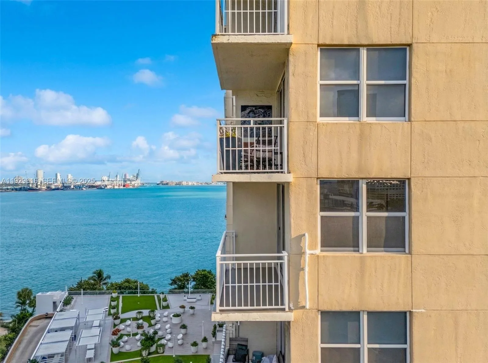 770 Claughton Island Dr # 1401, Miami, FL 33131 photo 6