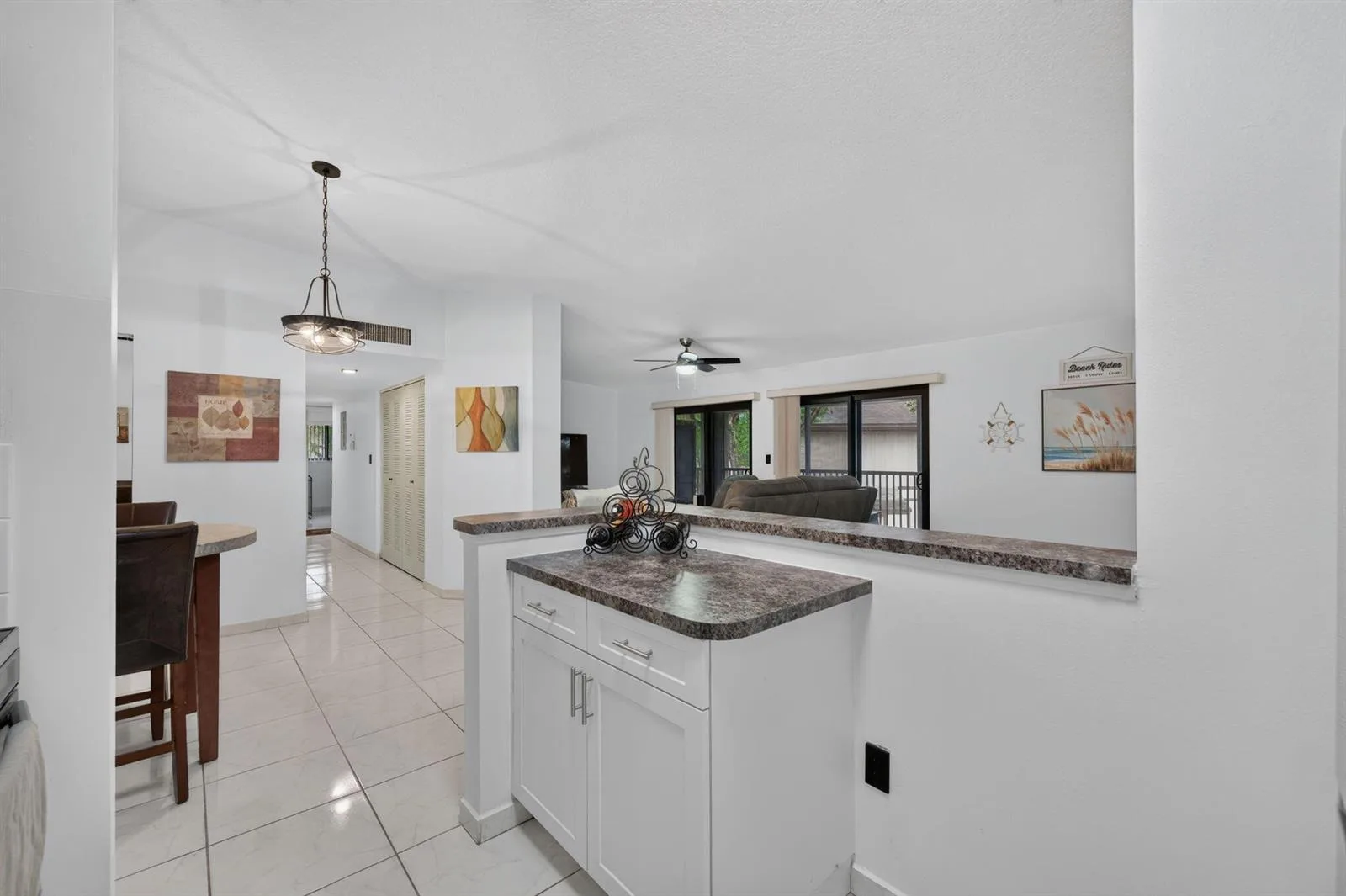 9474 S BELFORT Circle # 206, Tamarac, FL 33321 photo 8