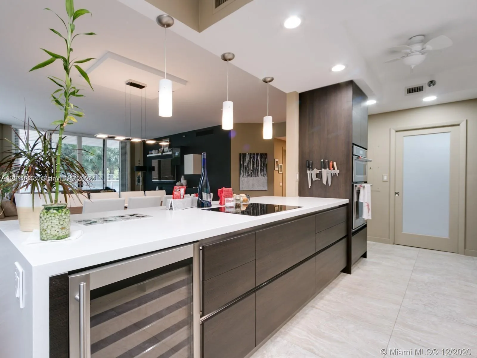 21150 Point Pl # 405, Aventura, FL 33180