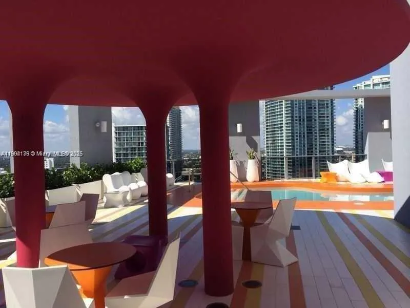 31 SE 6th St # 604, Miami, FL 33131 photo 13