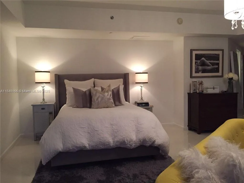 475 Brickell Ave # 4808, Miami, FL 33131 photo 13