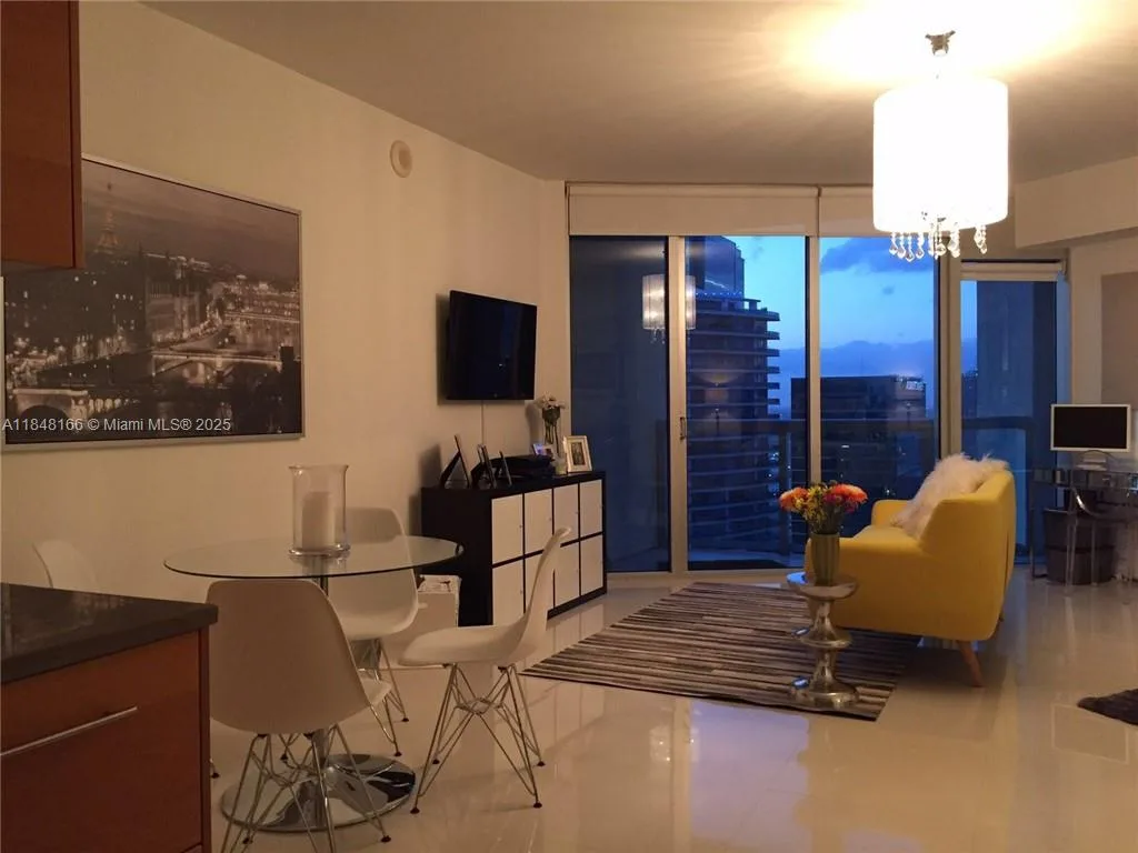 475 Brickell Ave # 4808, Miami, FL 33131 photo 7