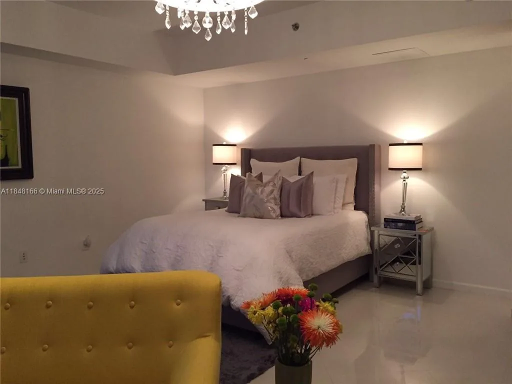 475 Brickell Ave # 4808, Miami, FL 33131 photo 8
