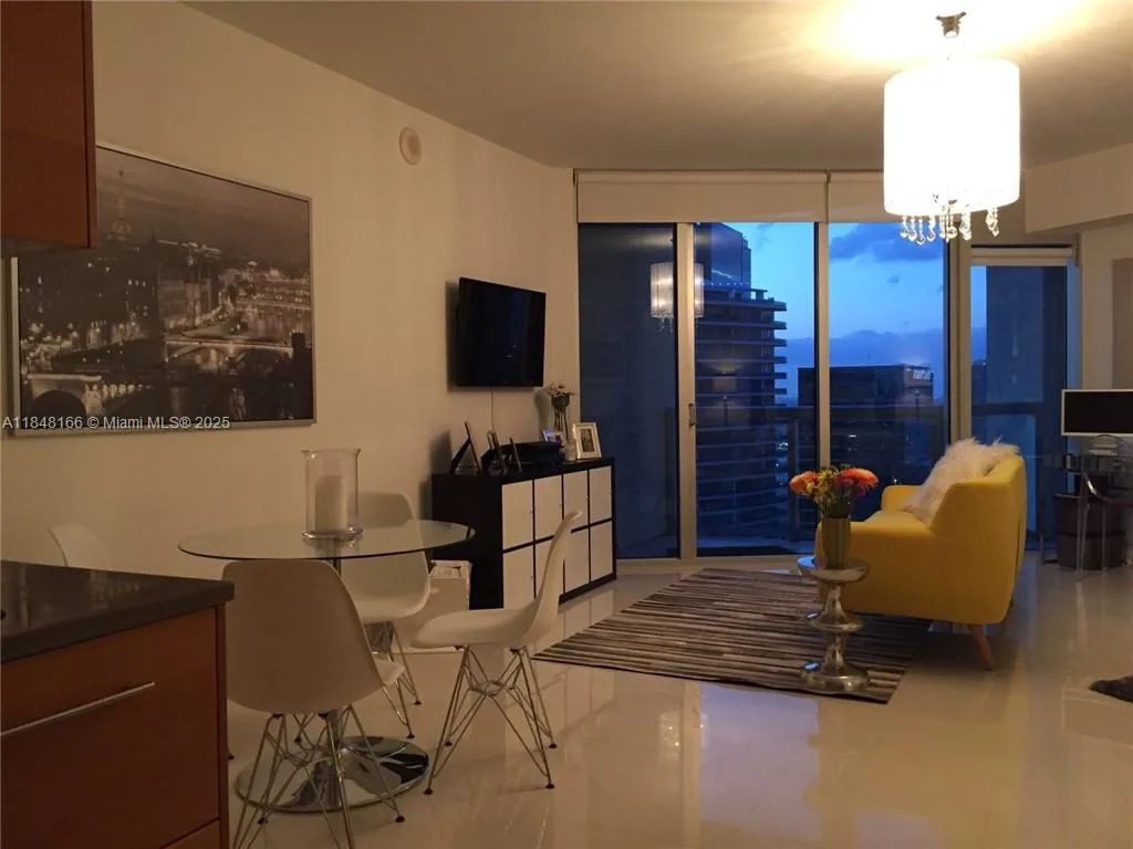 475 Brickell Ave # 4808, Miami, FL 33131 photo 9
