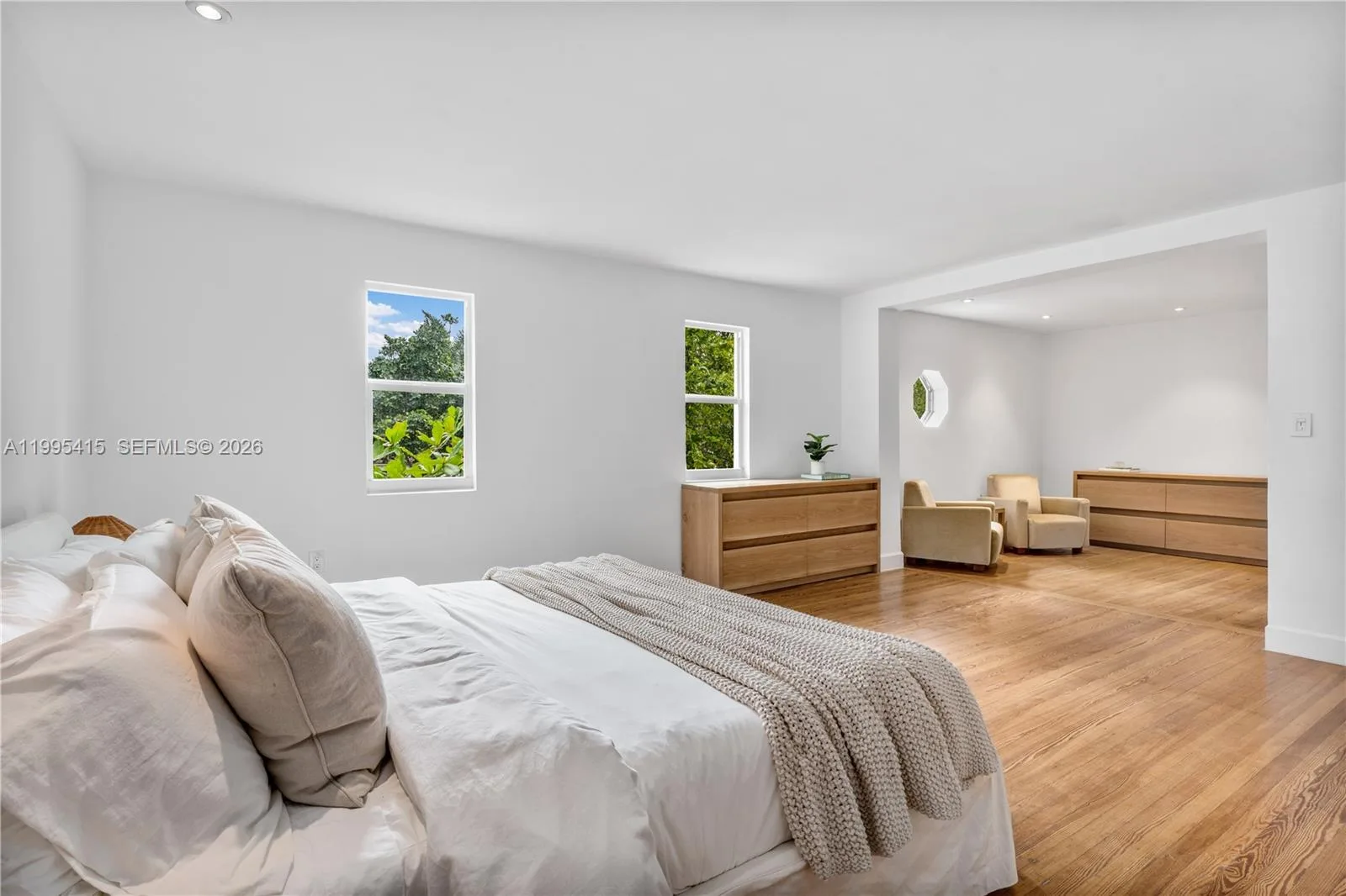 5812 Alton Rd, Miami Beach, FL 33140 photo 13