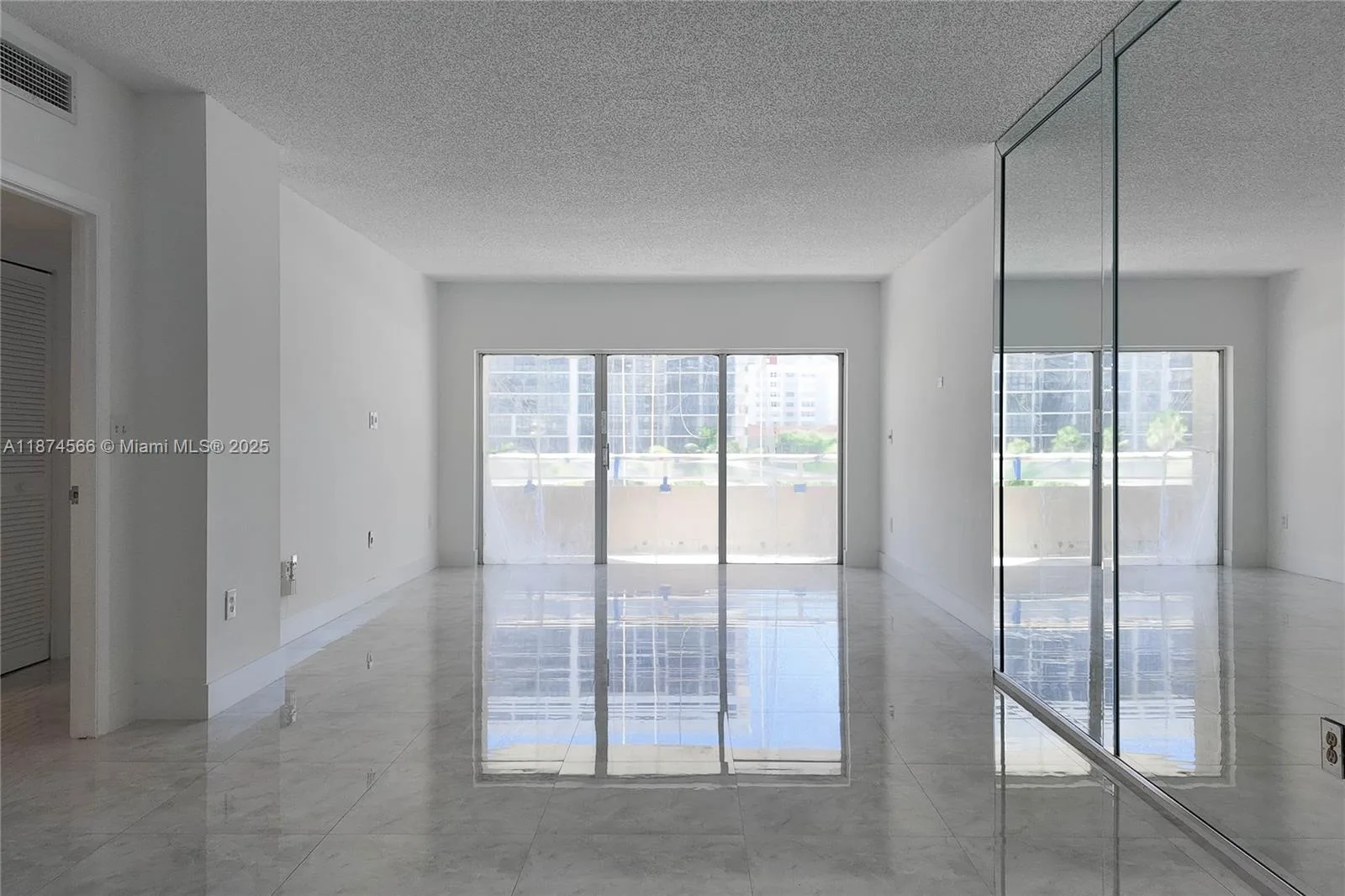 1985 S Ocean Dr # 2C, Hallandale Beach, FL 33009 photo 4