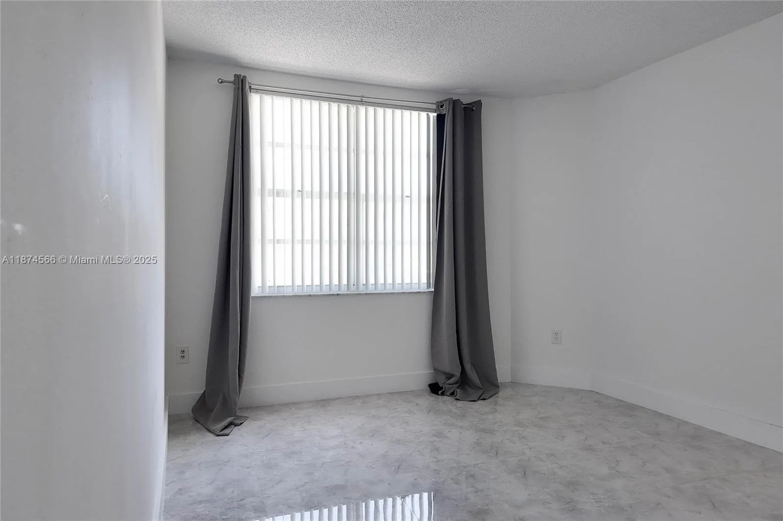 1985 S Ocean Dr # 2C, Hallandale Beach, FL 33009 photo 9