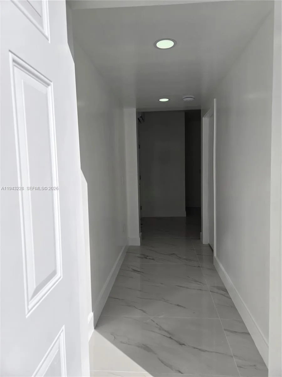 987 NE 145 # B, North Miami, FL 33161 photo 2