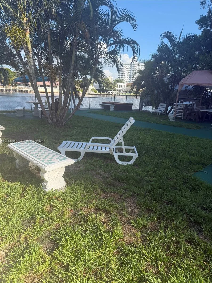 2001 S Ocean Dr # 13, Hallandale Beach, FL 33009 photo 3