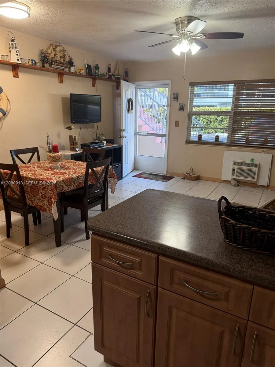 2001 S Ocean Dr # 13, Hallandale Beach, FL 33009 photo 8