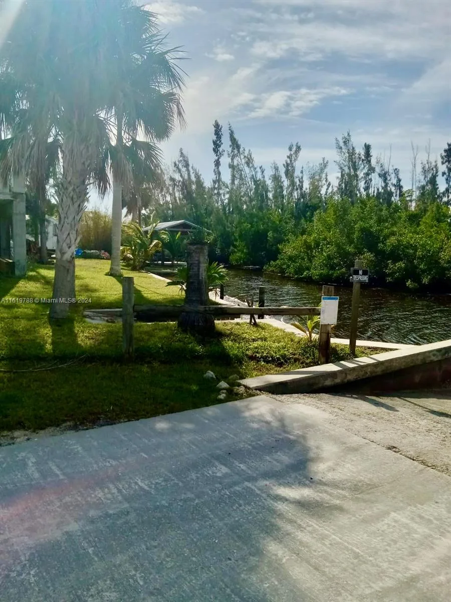 215 Glenholm  Ave, Other City - In The State Of Florida, FL 33950 photo 12