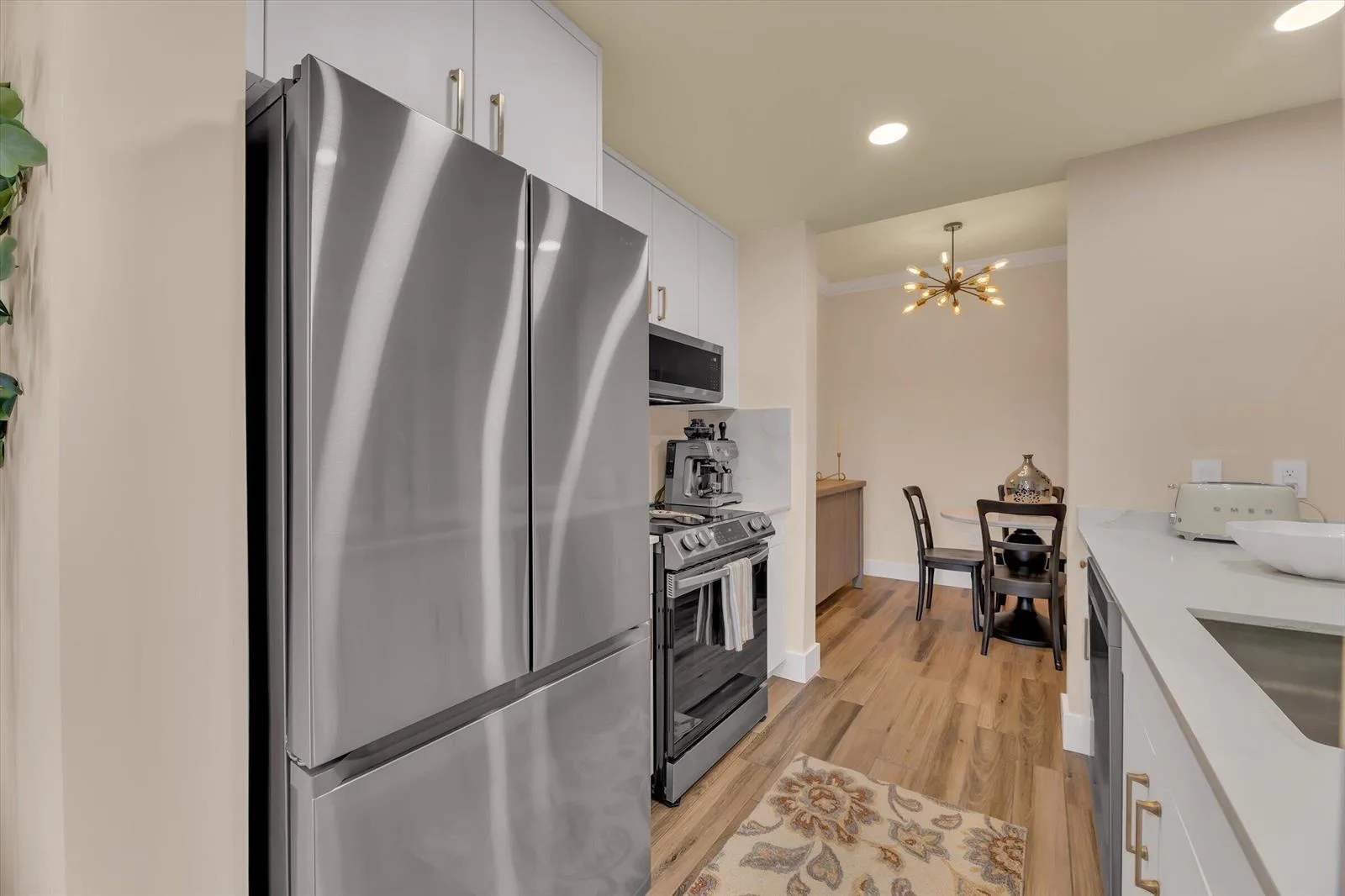 533 NE 3rd Avenue # 512, Fort Lauderdale, FL 33301 photo 4