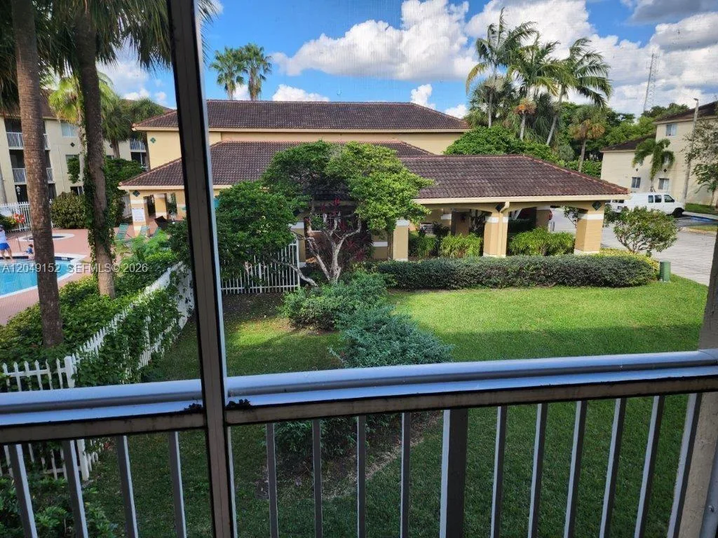 460 S PARK # 209, Hollywood, FL 33021