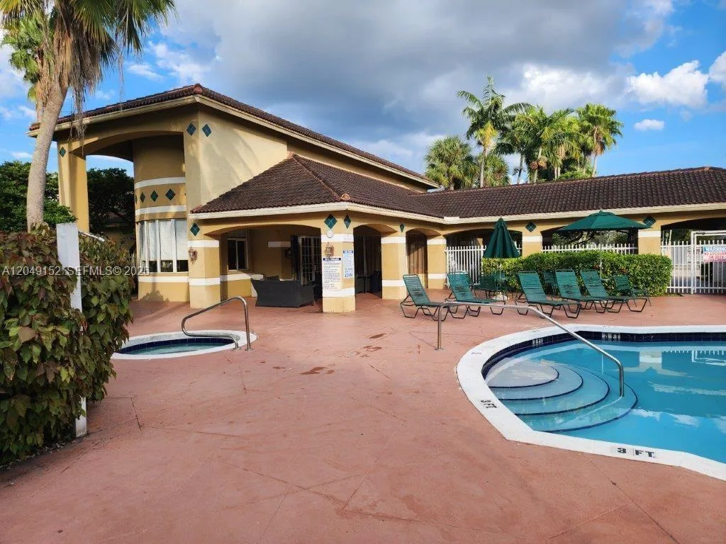 460 S PARK # 209, Hollywood, FL 33021 photo 11