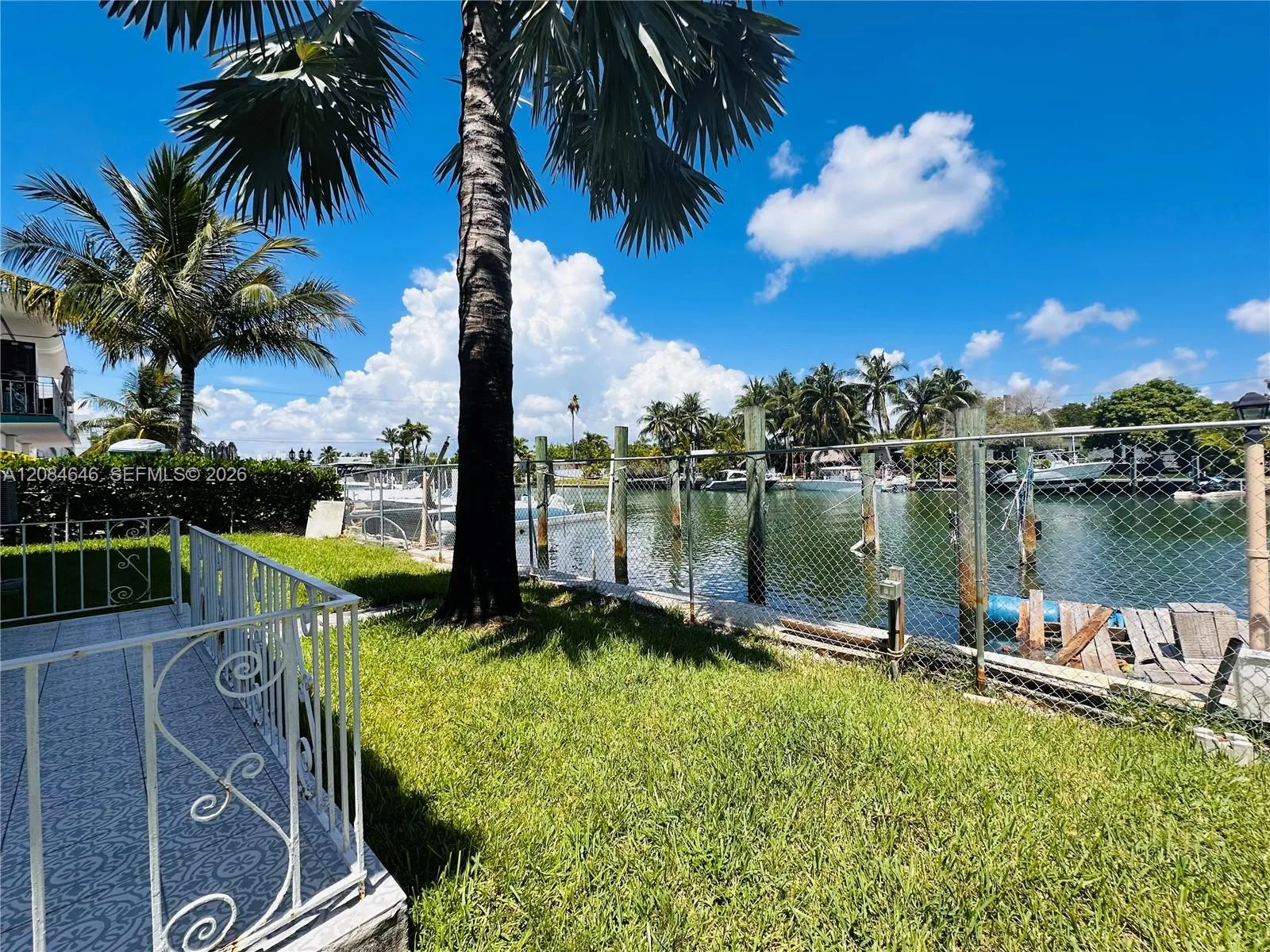 2045 Calais Dr # 6, Miami Beach, FL 33141