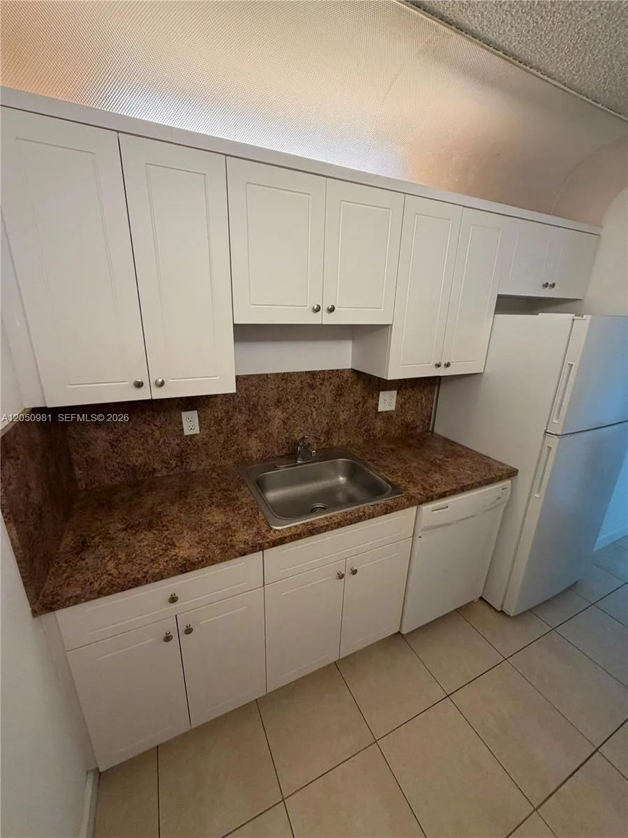 8200 SW 210th St # 303, Cutler Bay, FL 33189 photo 5