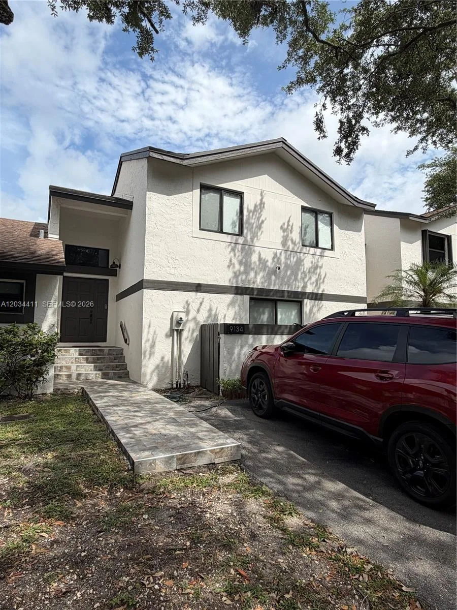 9134 SW 118th Ct, Miami, FL 33186