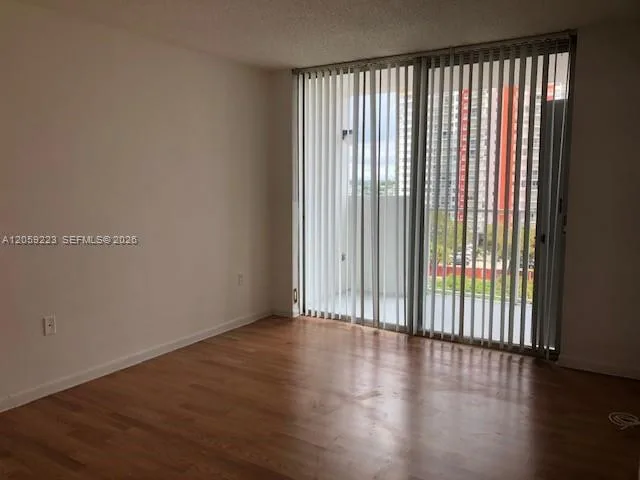 1200 NE Miami Gardens Dr # 702W, Miami, FL 33179 photo 6