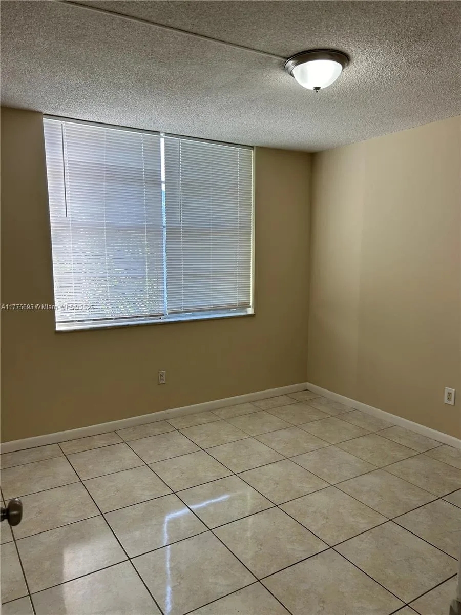 484 NW 165th St Rd # A-316, Miami, FL 33169 photo 11