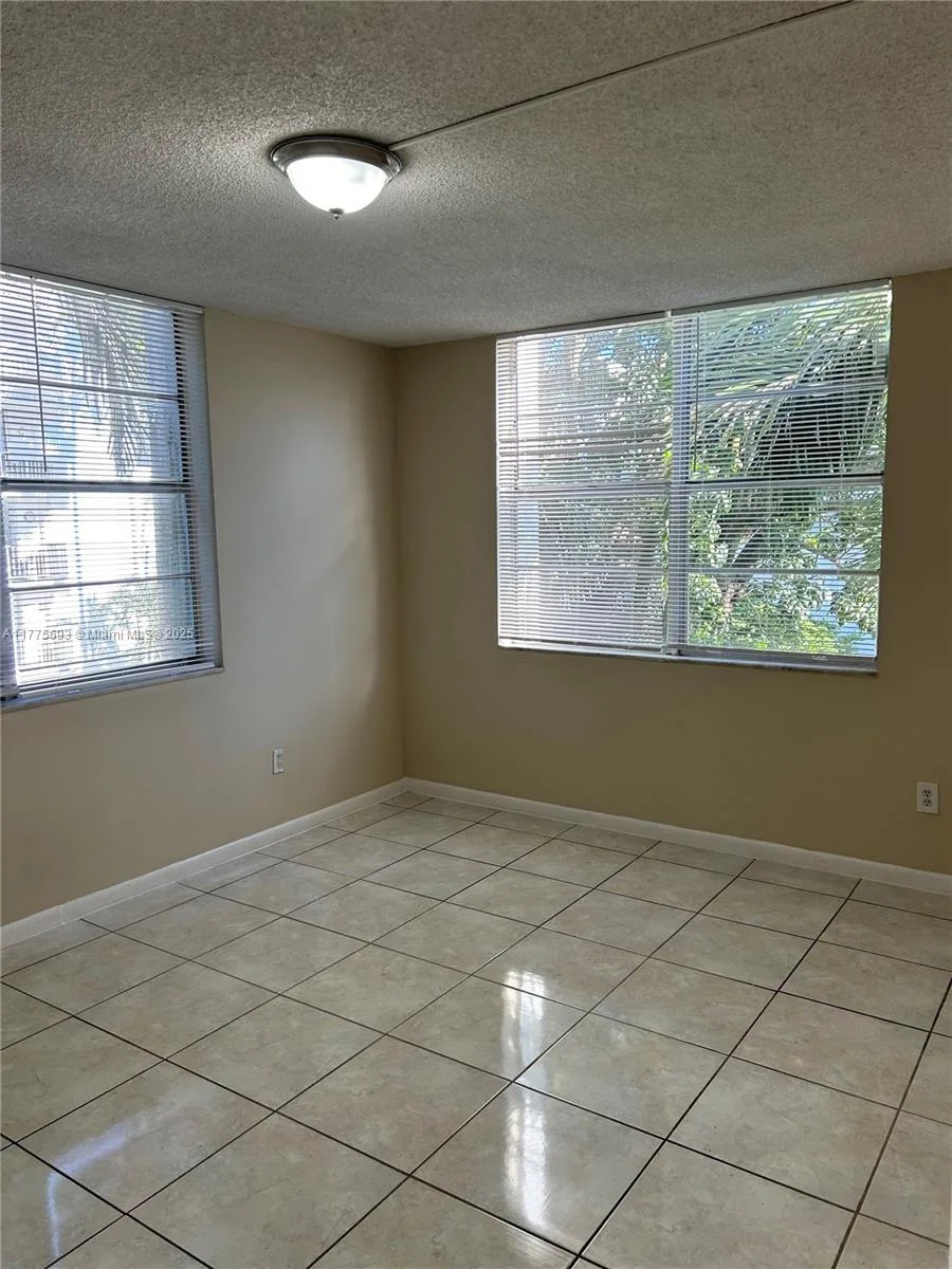 484 NW 165th St Rd # A-316, Miami, FL 33169 photo 13