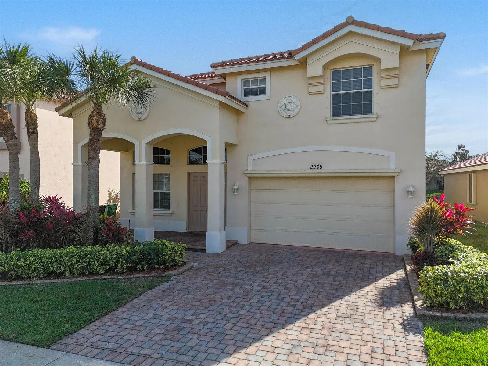 2205 SW Newport Isles Boulevard, Port St. Lucie, FL 34953