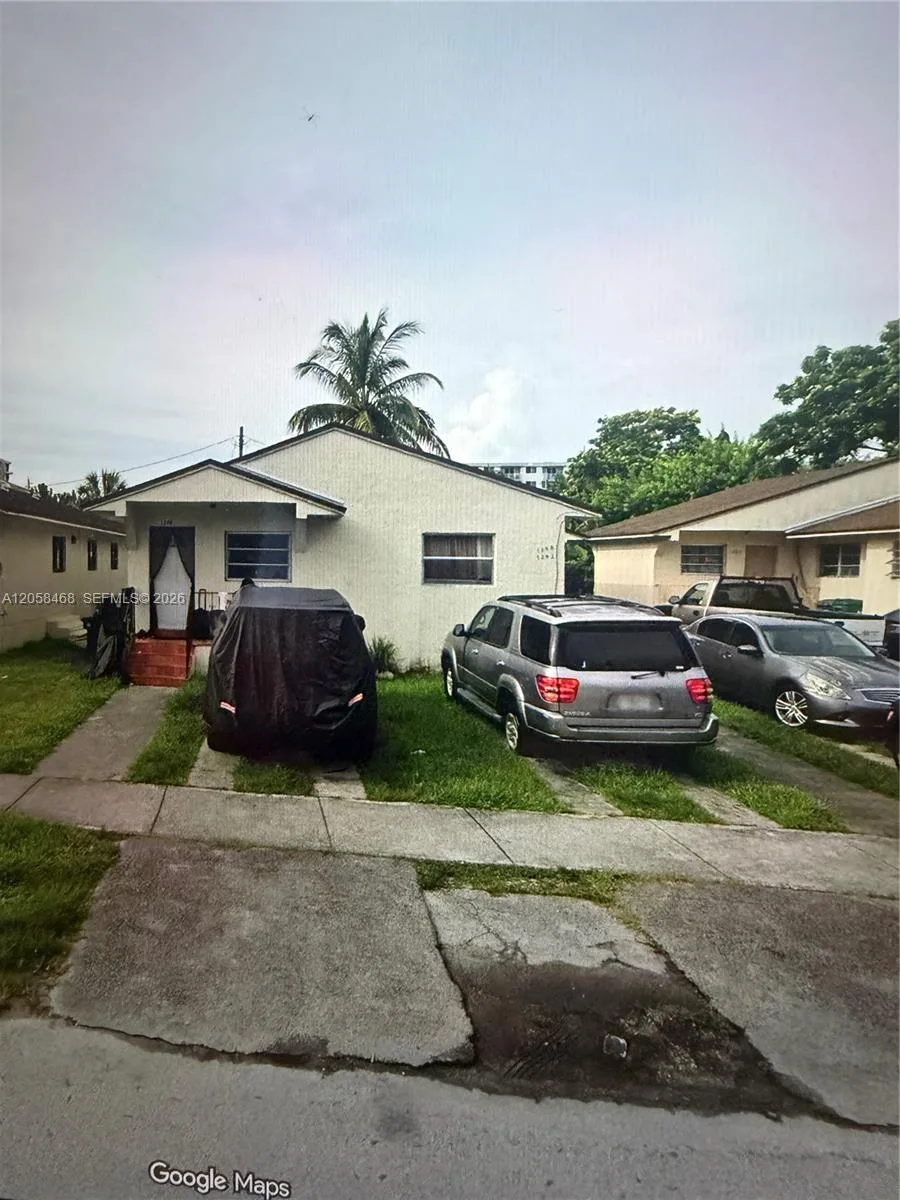 1290 NE 110th St, Miami, FL 33161 photo 2